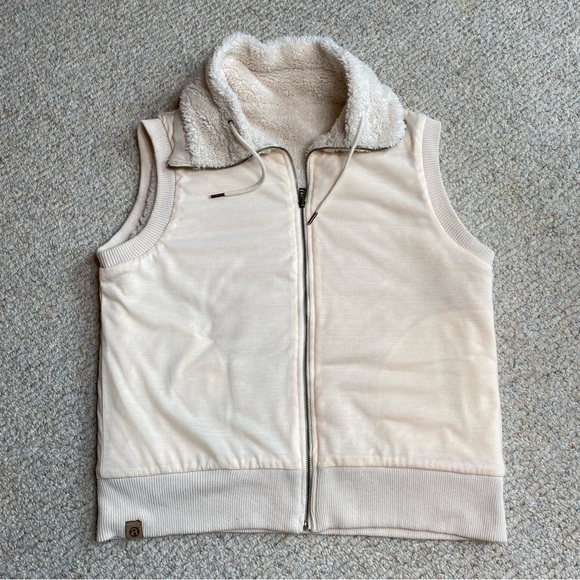 Artisans Fleece Vest Women's XXL Plush - Picture 9 of 12